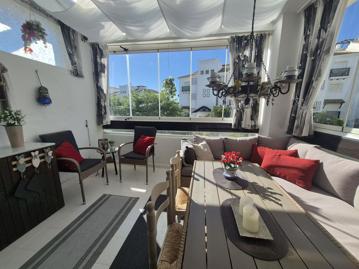 Te koop Middle Floor Apartment Costa Del Sol San Luis De Sabinillas € 295.000,-