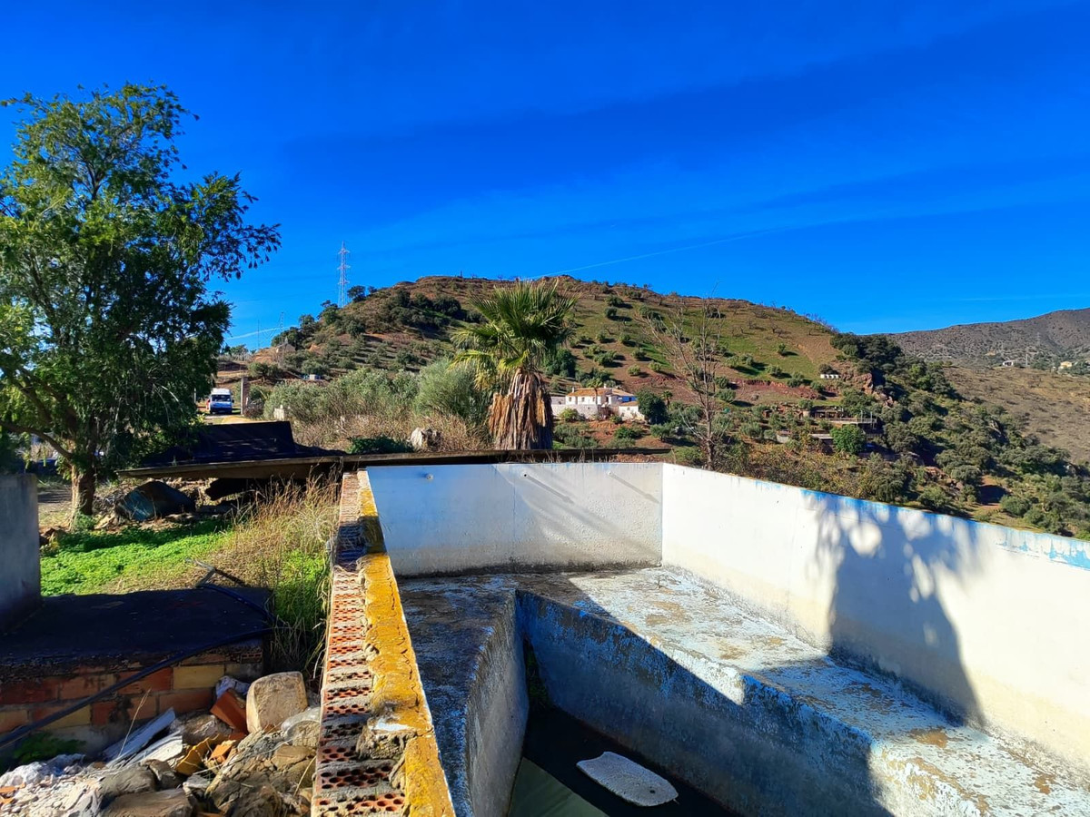 Te koop Grond Costa Del Sol Almogía € 320.000,-