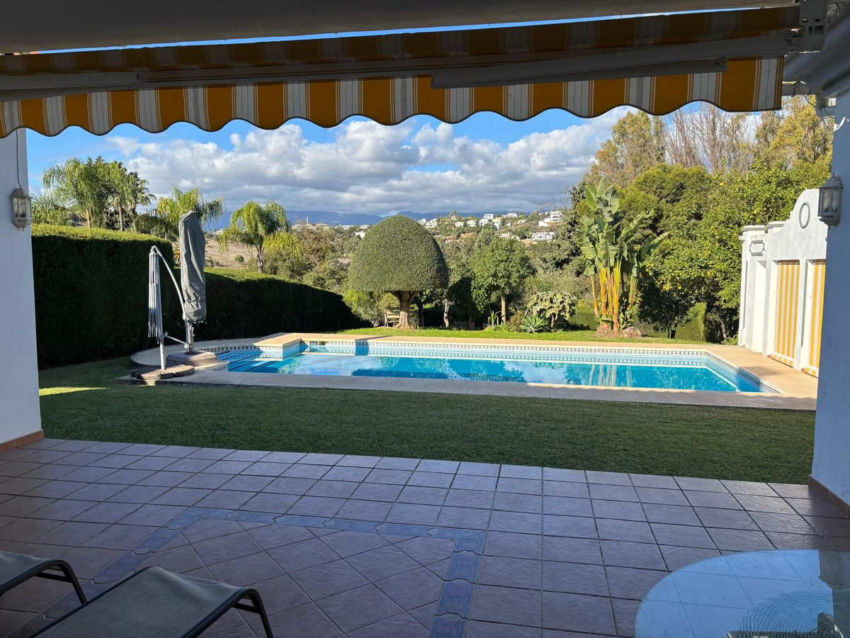 Te koop Vrijstaande Villa Costa Del Sol El Paraiso € 1.650.000,-