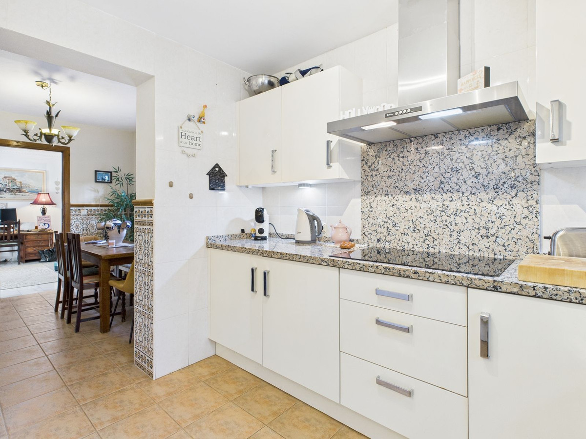 Te koop Vrijstaande Villa Costa Del Sol Estepona € 795.000,-