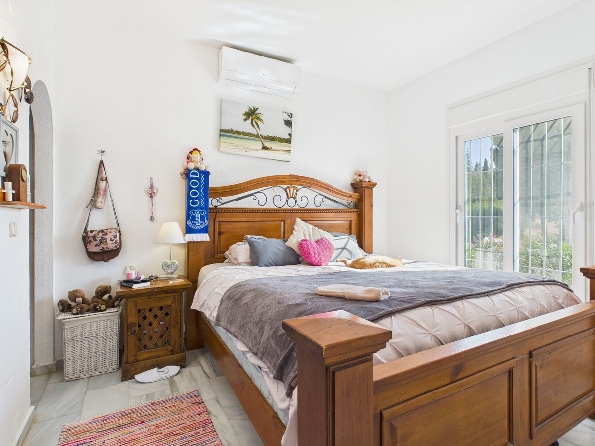 Te koop Vrijstaande Villa Costa Del Sol Estepona € 795.000,-