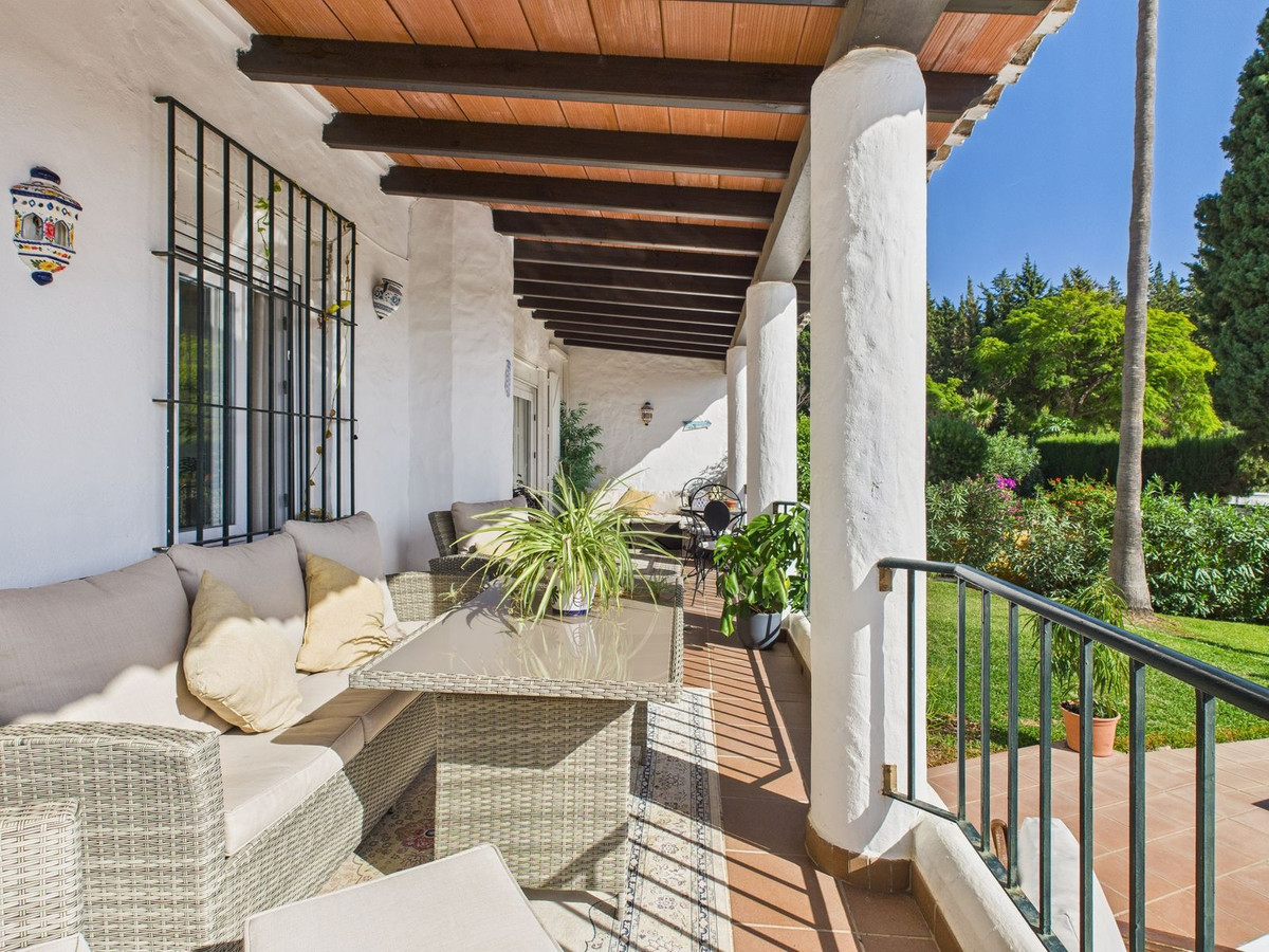 Te koop Vrijstaande Villa Costa Del Sol Estepona € 795.000,-