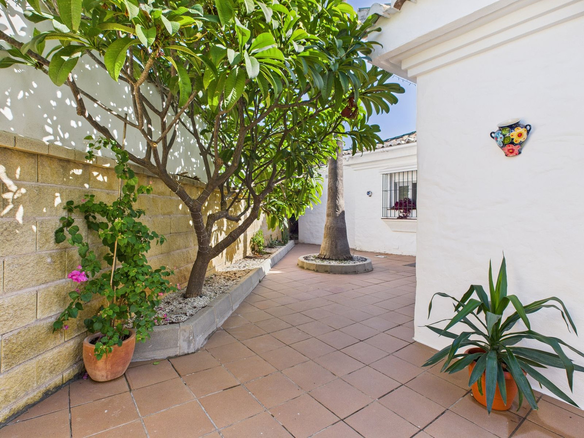 Te koop Vrijstaande Villa Costa Del Sol Estepona € 795.000,-