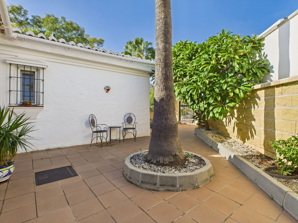 Te koop Vrijstaande Villa Costa Del Sol Estepona € 795.000,-