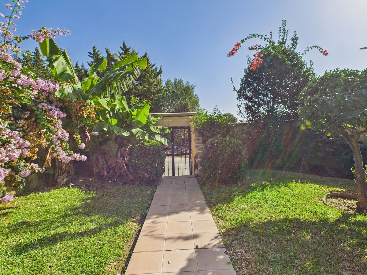 Te koop Vrijstaande Villa Costa Del Sol Estepona € 795.000,-