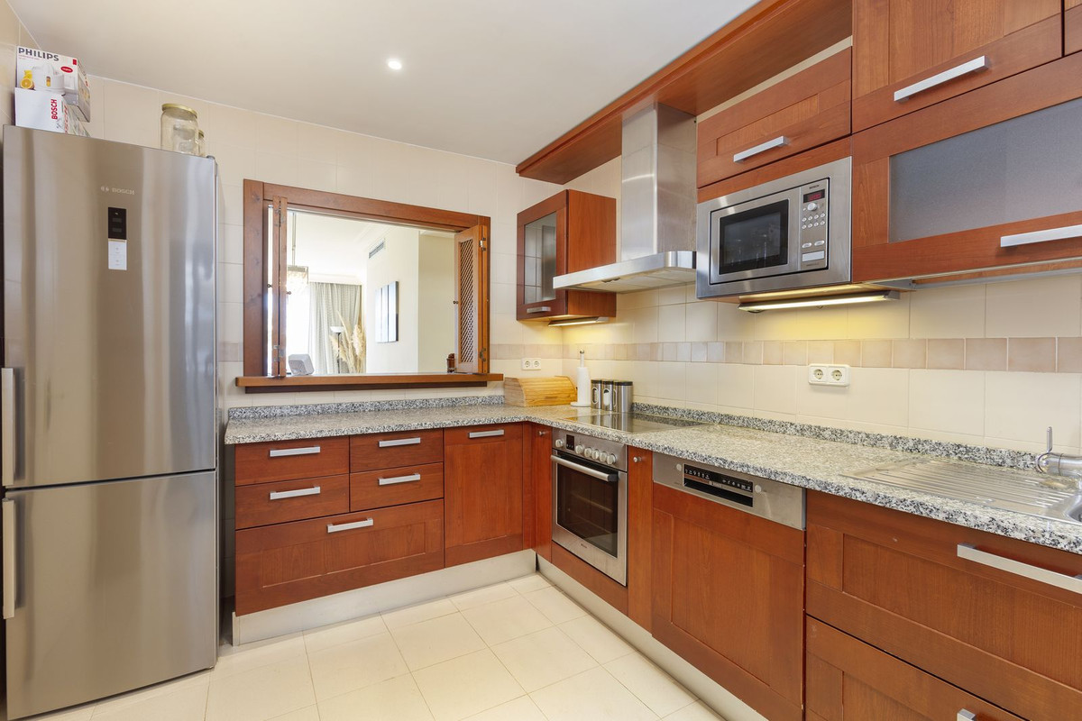 Te koop Penthouse Duplex Costa Del Sol Benahavís € 810.000,-