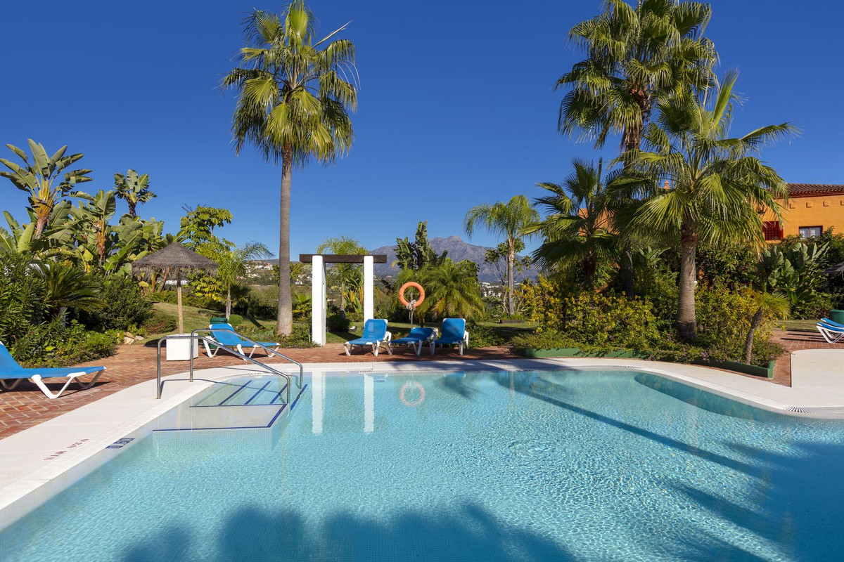 Te koop Penthouse Duplex Costa Del Sol Benahavís € 810.000,-