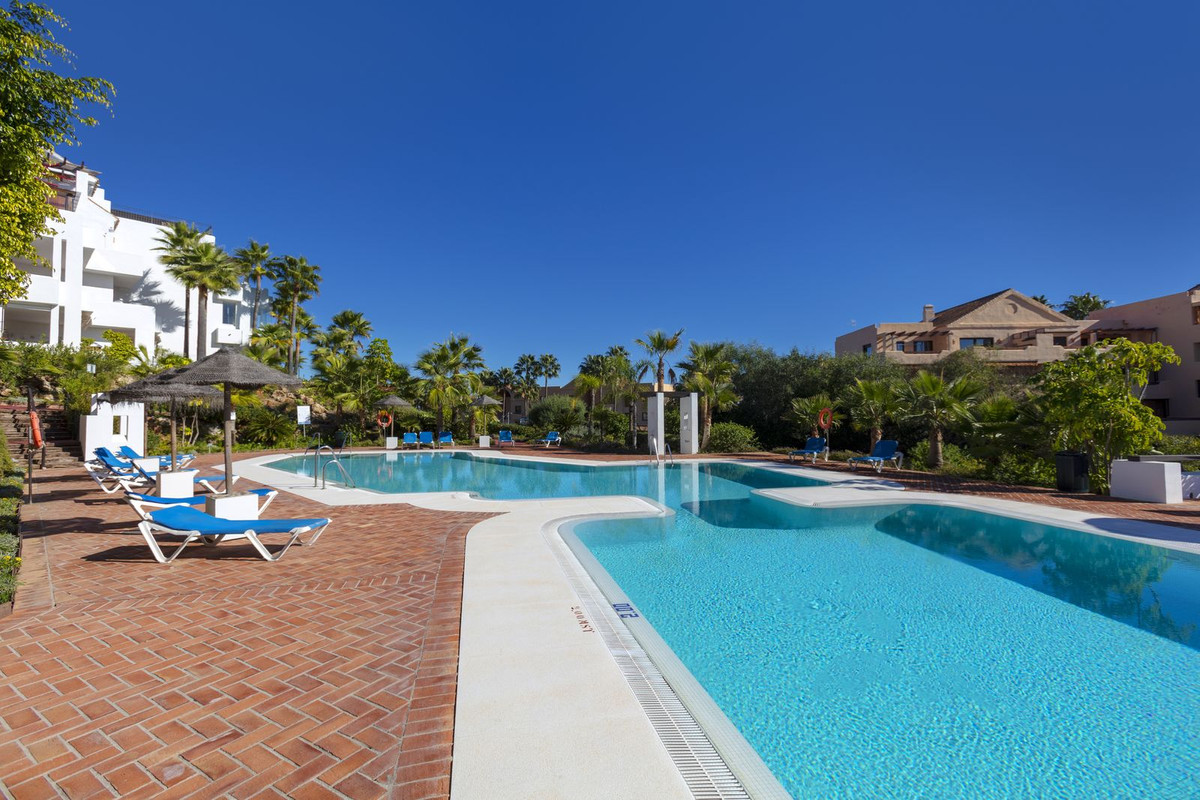 Te koop Penthouse Duplex Costa Del Sol Benahavís € 810.000,-