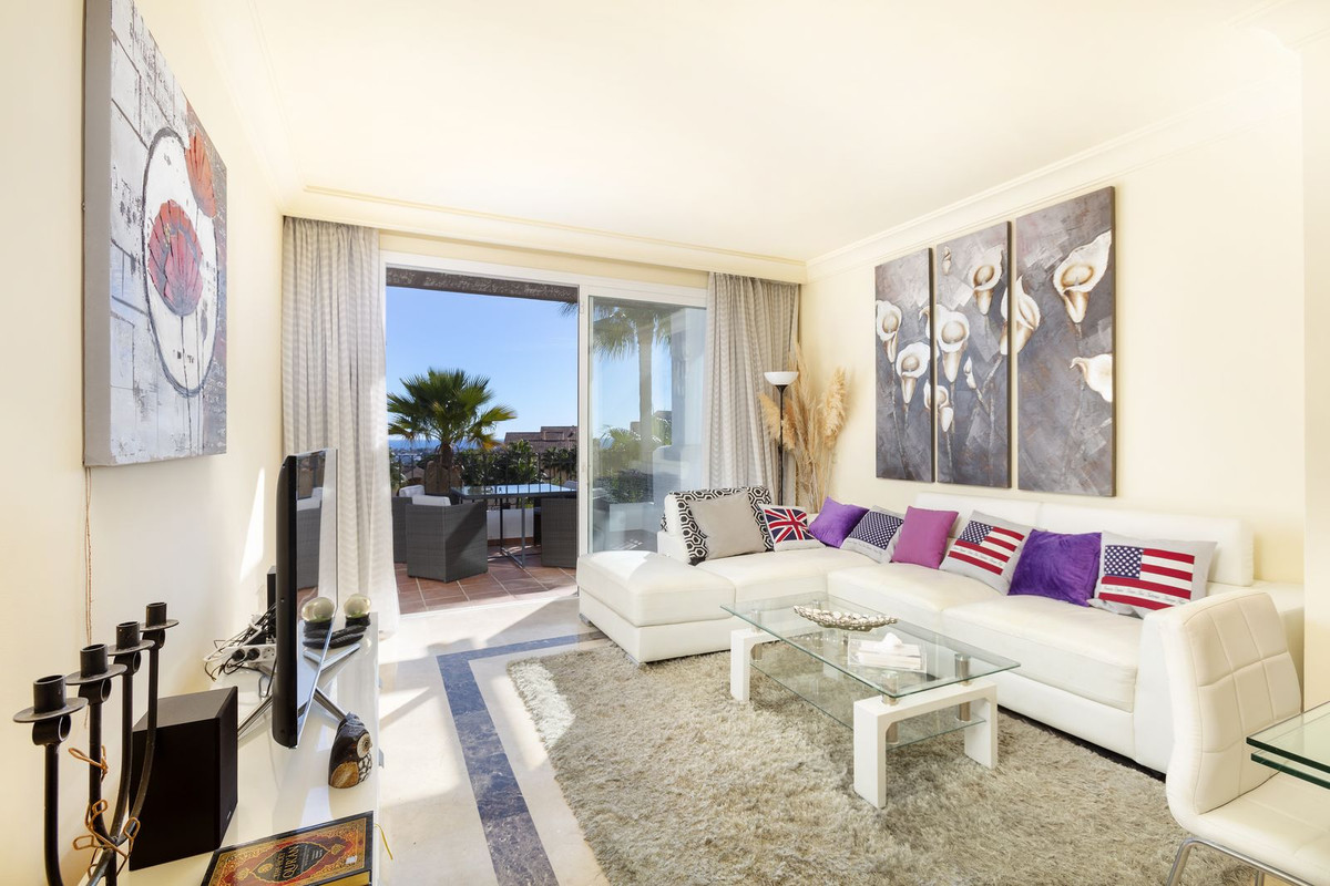 Te koop Penthouse Duplex Costa Del Sol Benahavís € 810.000,-