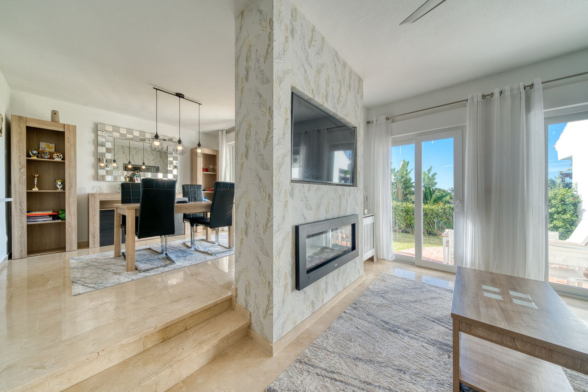 Te koop Herenhuis Costa Del Sol Estepona € 499.950,-