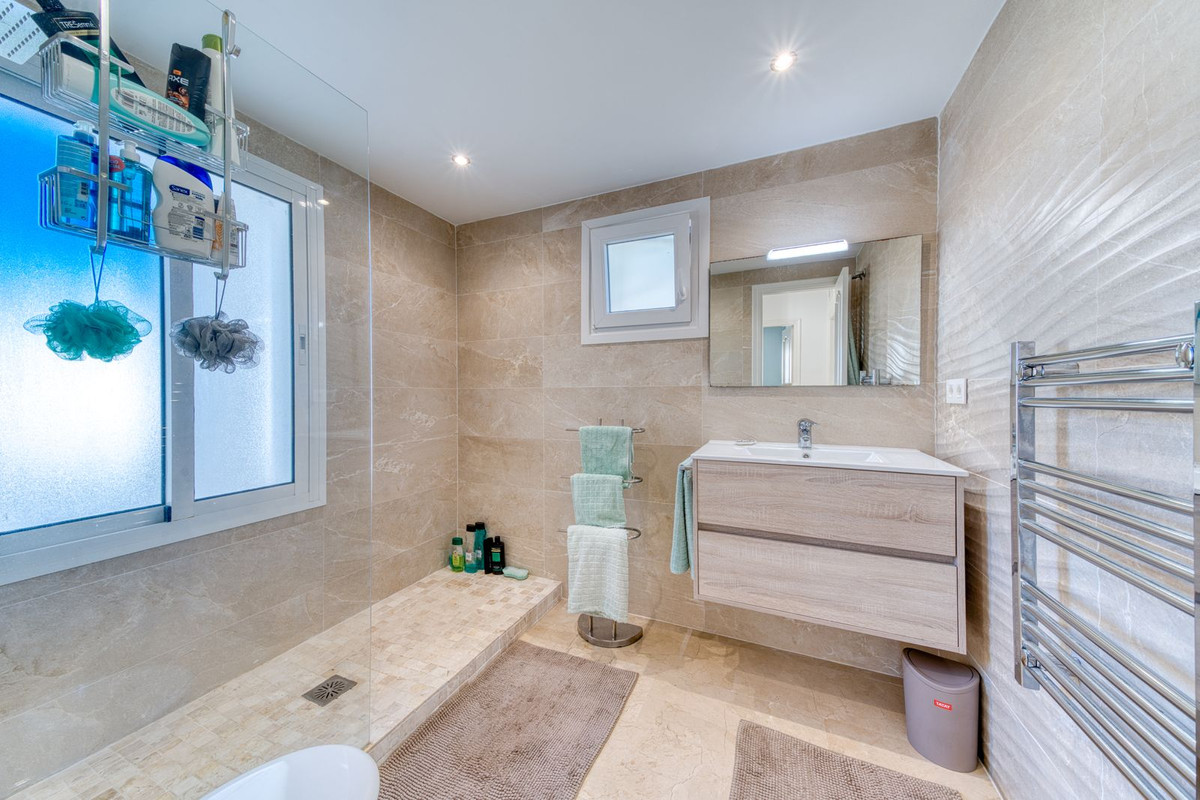 Te koop Herenhuis Costa Del Sol Estepona € 499.950,-