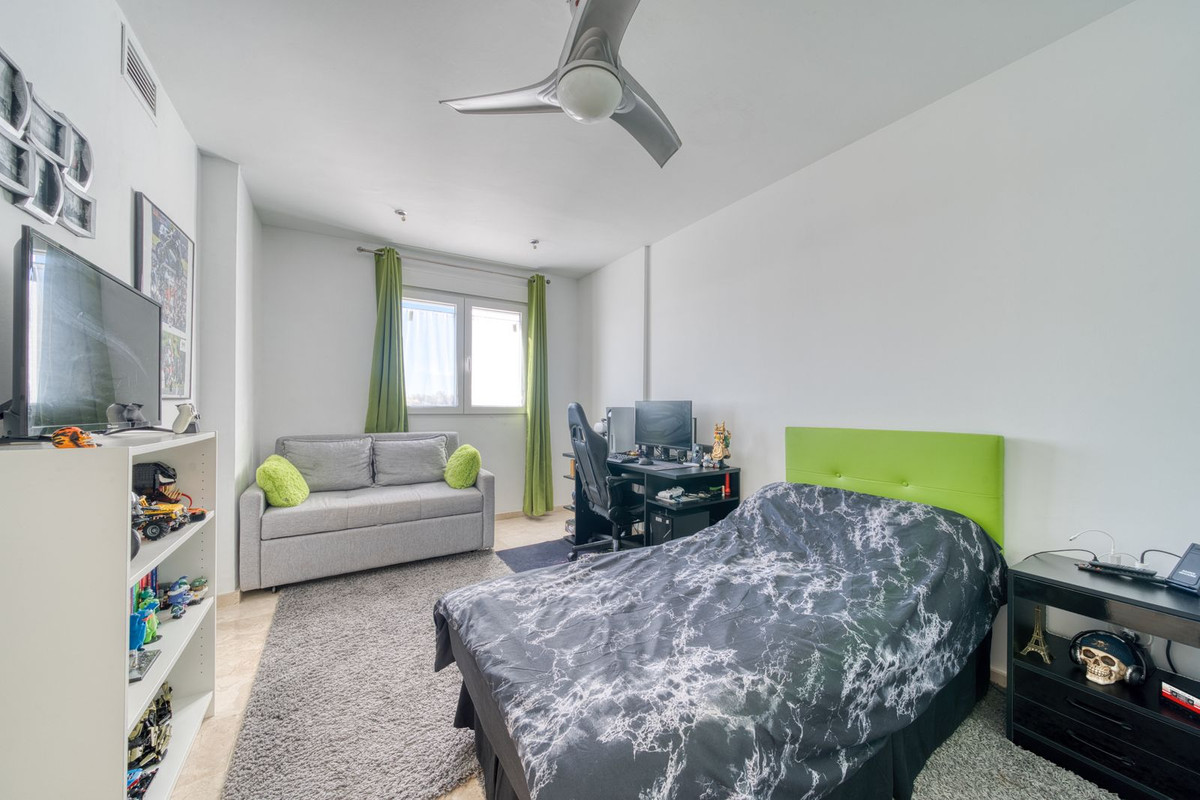 Te koop Herenhuis Costa Del Sol Estepona € 499.950,-