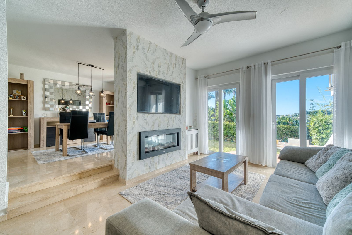 Te koop Herenhuis Costa Del Sol Estepona € 499.950,-