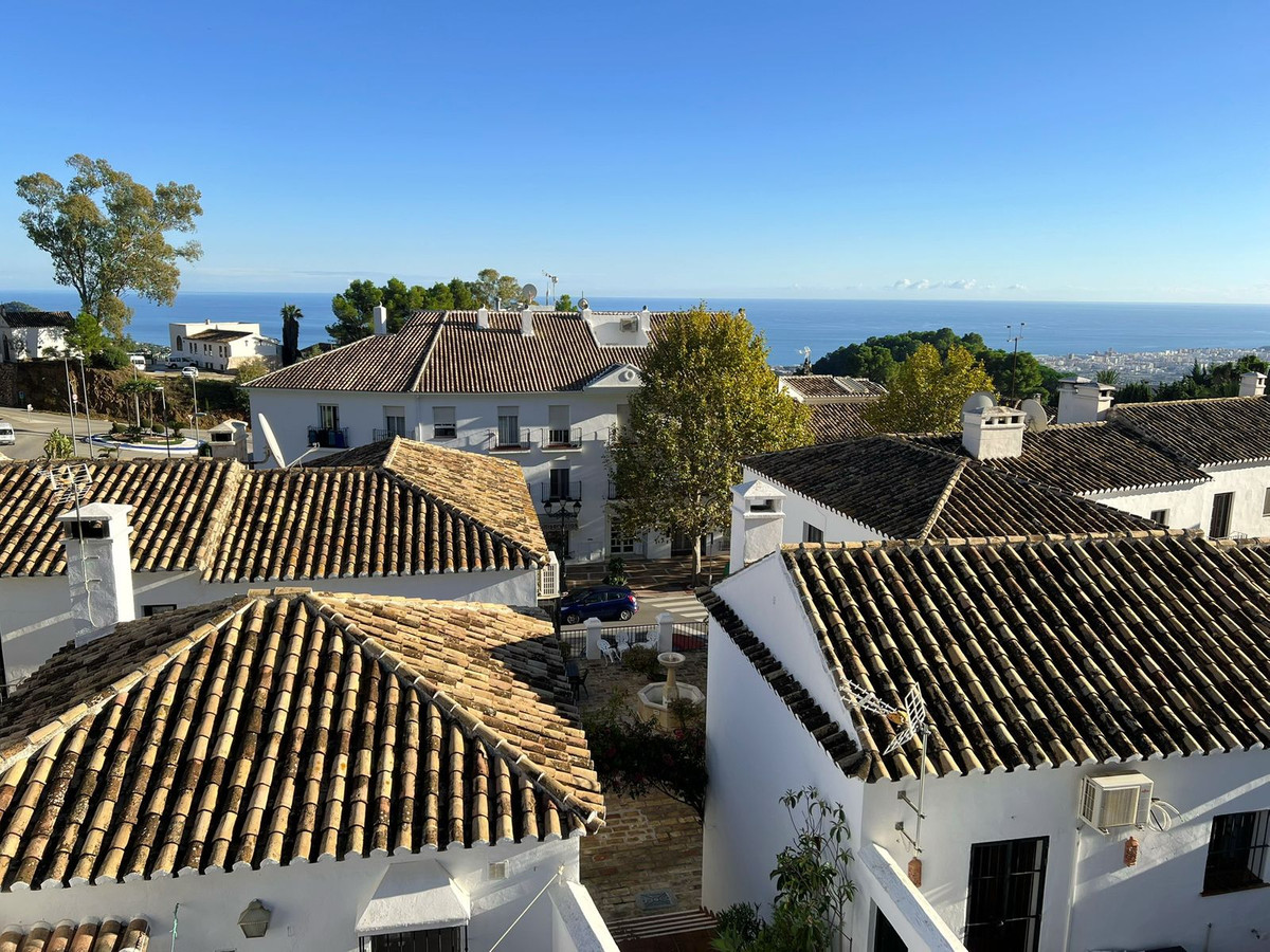 Te koop Herenhuis Costa Del Sol Mijas € 350.000,-