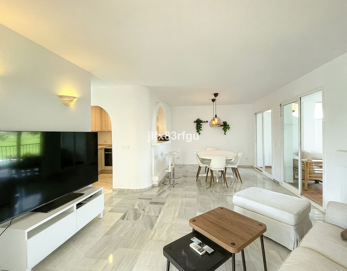 Te koop Middle Floor Apartment Costa Del Sol Mijas € 399.000,-