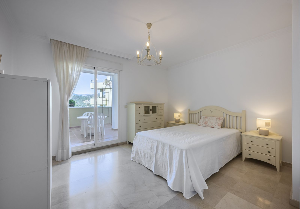 Te koop Middle Floor Apartment Costa Del Sol Nueva Andalucía € 335.000,-