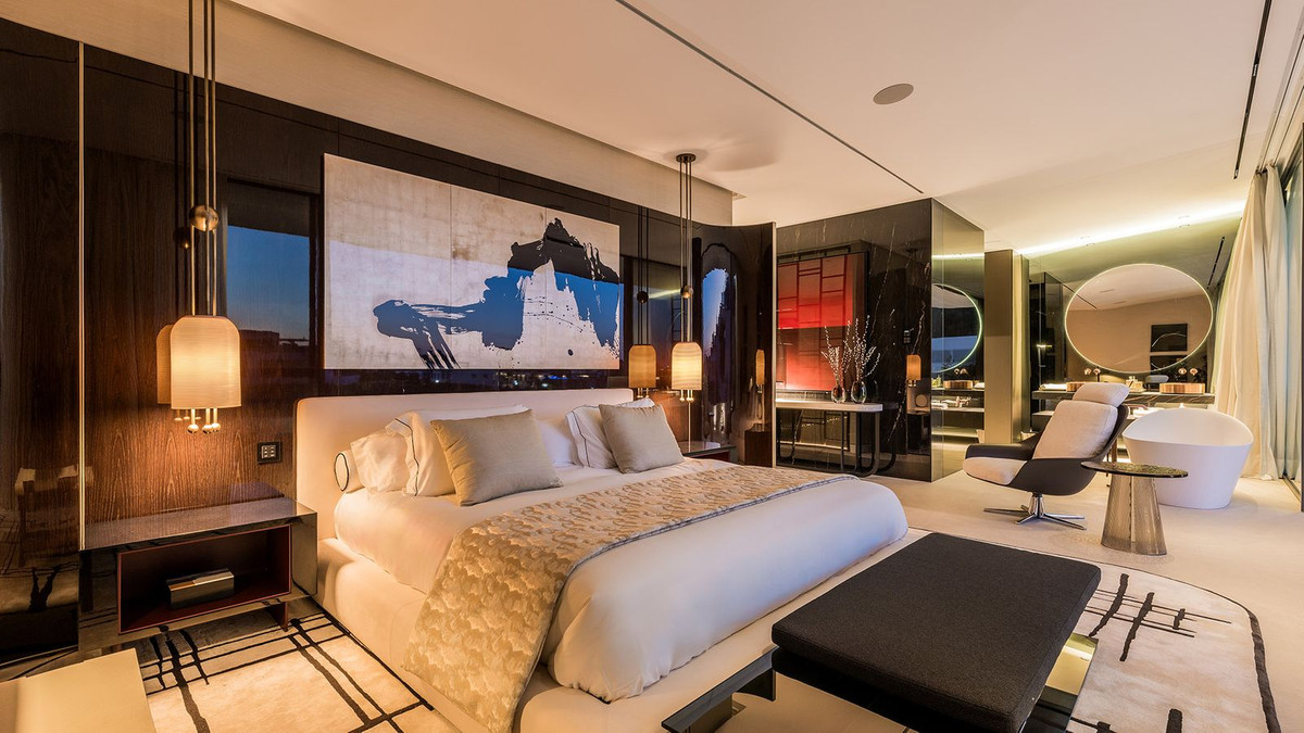 Te koop Half vrijstaand huis Costa Del Sol The Golden Mile € 7.500.000,-