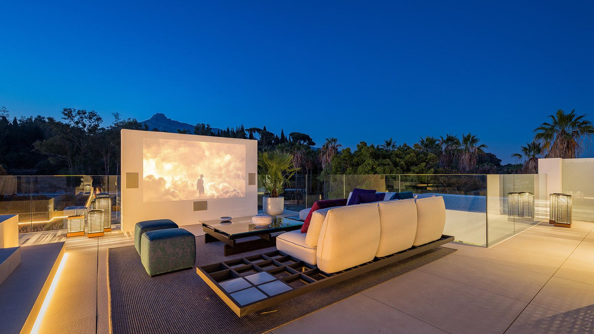 Te koop Half vrijstaand huis Costa Del Sol The Golden Mile € 7.500.000,-