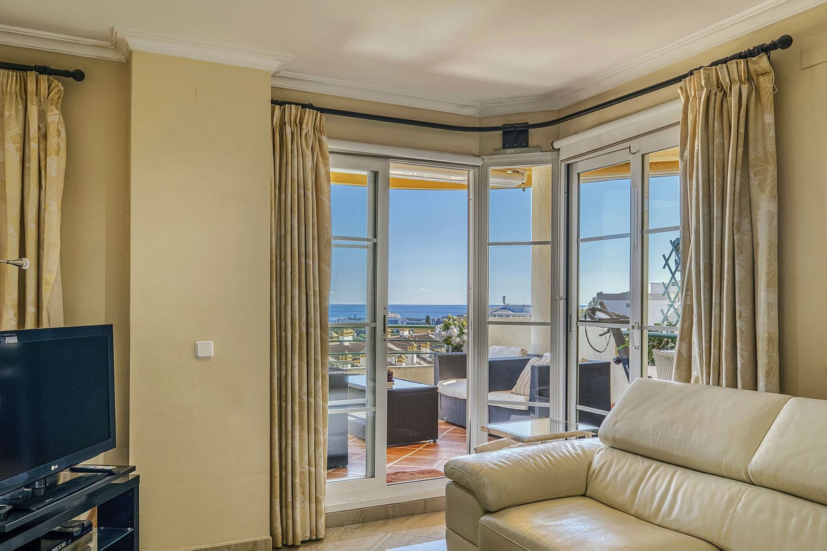 Te koop Middle Floor Apartment Costa Del Sol Marbella € 495.000,-