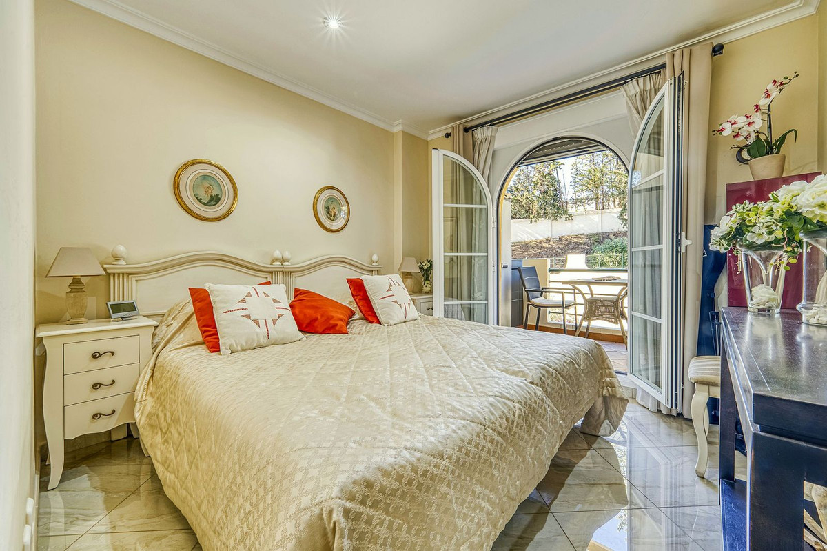 Te koop Middle Floor Apartment Costa Del Sol Marbella € 495.000,-