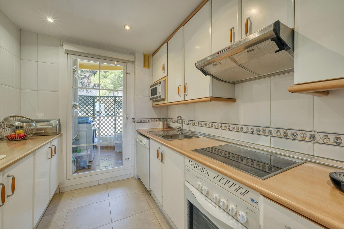 Te koop Middle Floor Apartment Costa Del Sol Marbella € 495.000,-