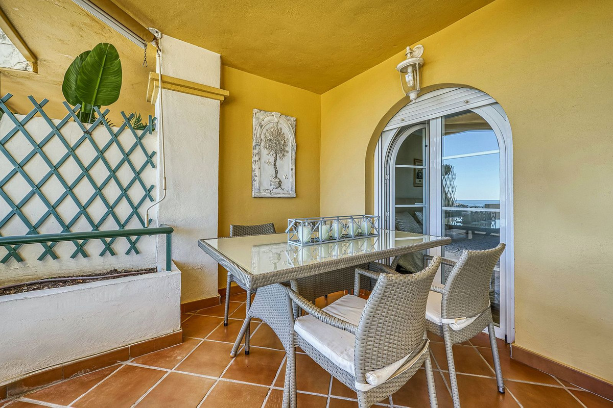 Te koop Middle Floor Apartment Costa Del Sol Marbella € 495.000,-