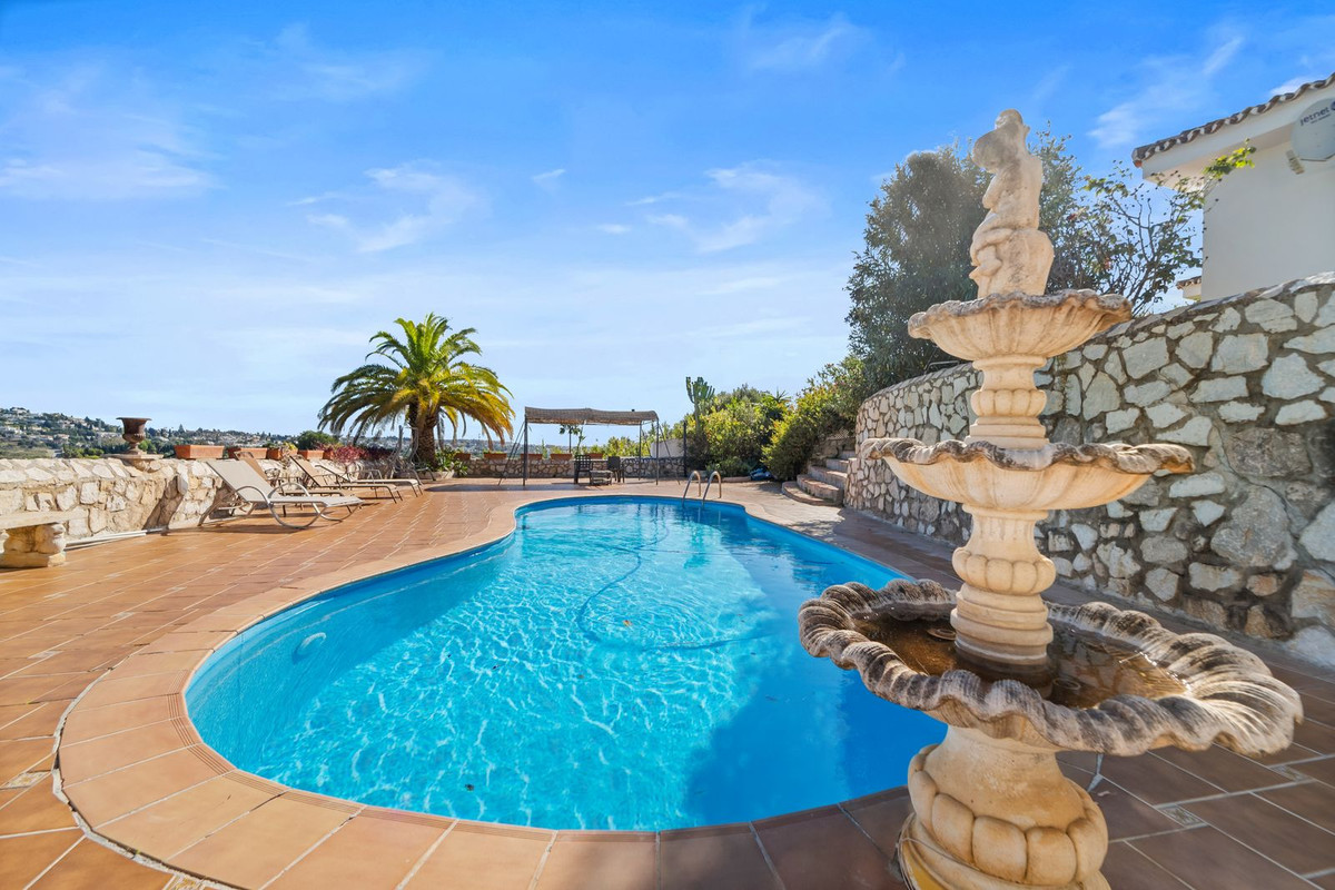 Te koop Vrijstaande Villa Costa Del Sol Mijas € 975.000,-