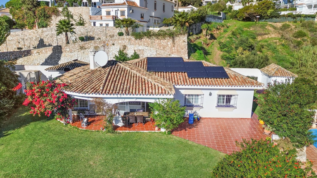 Te koop Vrijstaande Villa Costa Del Sol Mijas € 975.000,-
