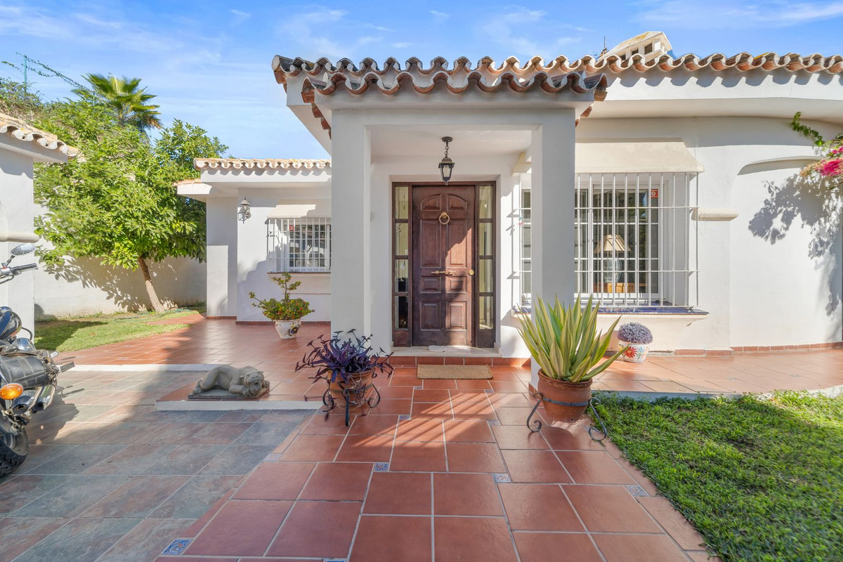Te koop Vrijstaande Villa Costa Del Sol Mijas € 975.000,-