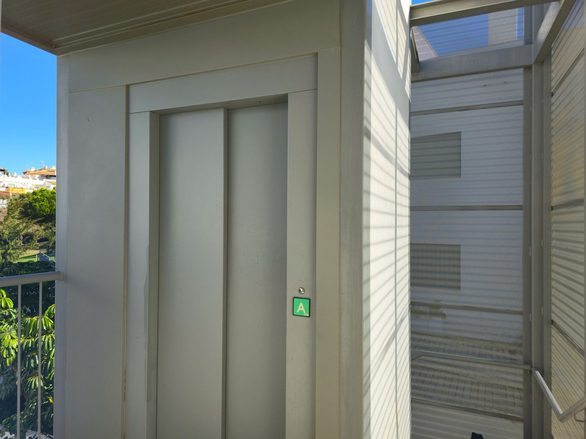 Te koop Penthouse Costa Del Sol Caleta De Vélez € 489.000,-