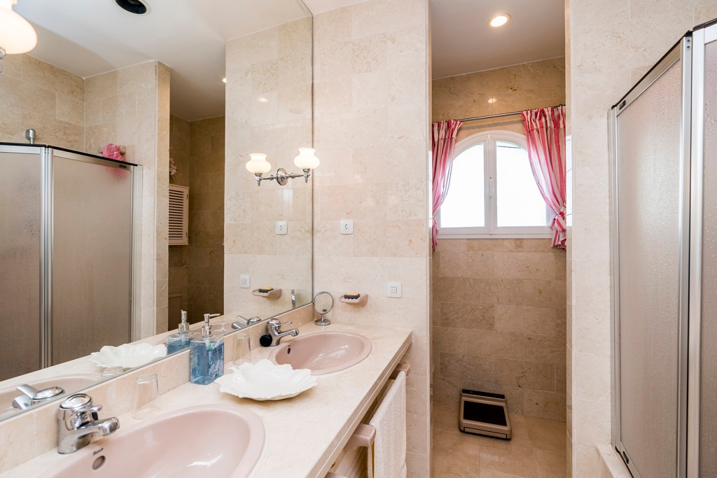 Te koop Vrijstaande Villa Costa Del Sol Marbella € 4.995.000,-