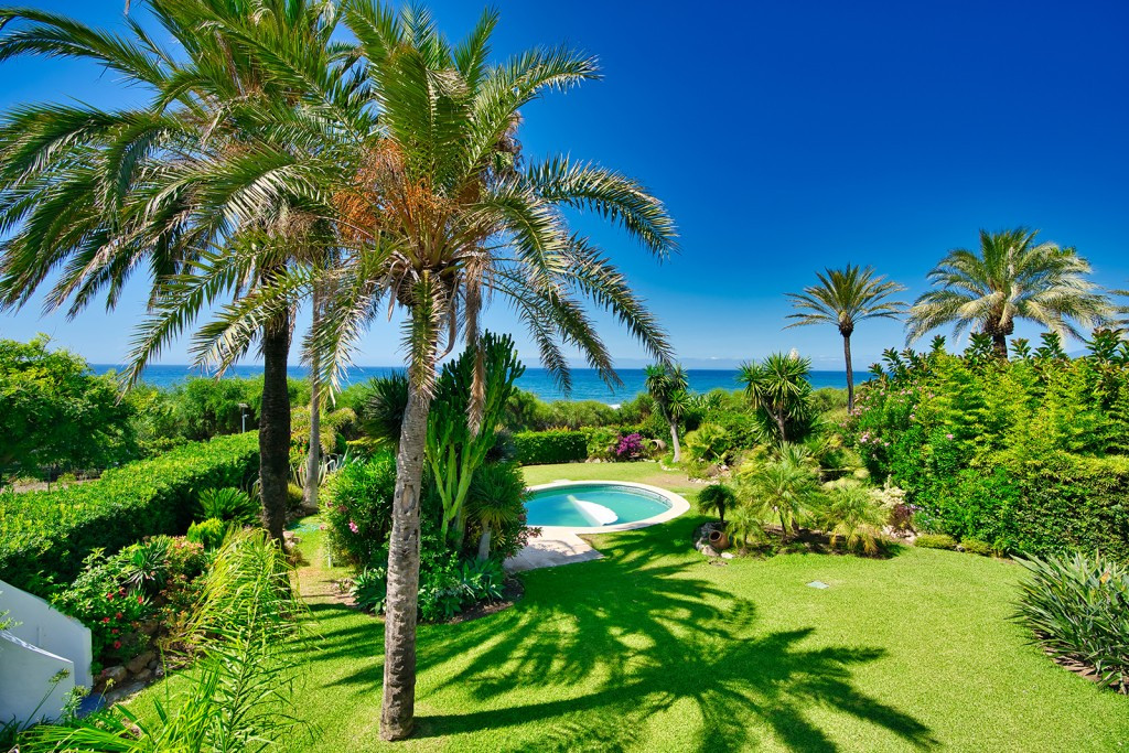 Te koop Vrijstaande Villa Costa Del Sol Marbella € 4.995.000,-