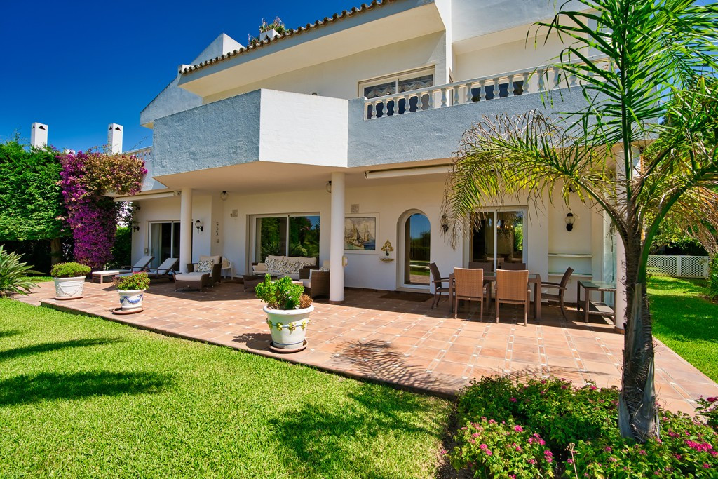 Te koop Vrijstaande Villa Costa Del Sol Marbella € 4.995.000,-