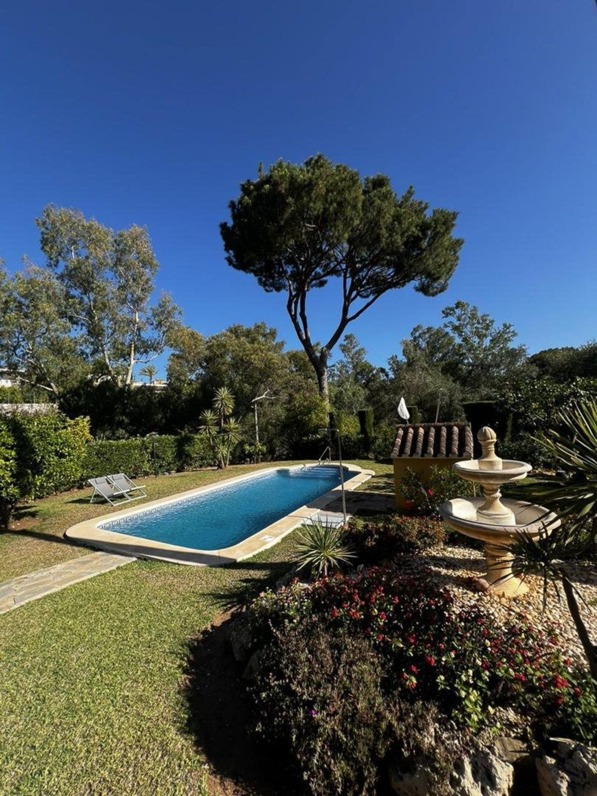 Te koop Herenhuis Costa Del Sol Calahonda € 519.000,-