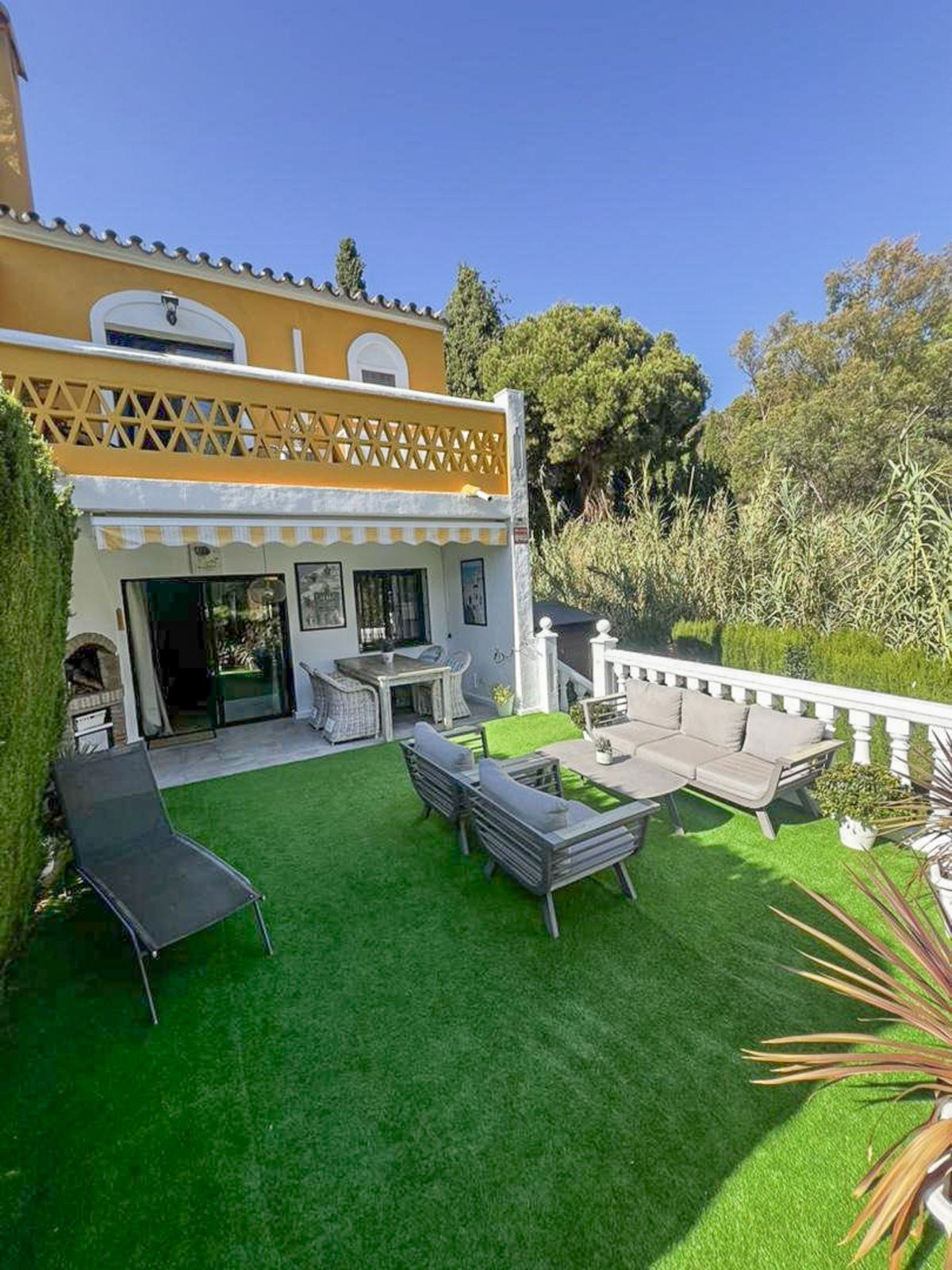 Te koop Herenhuis Costa Del Sol Calahonda € 519.000,-