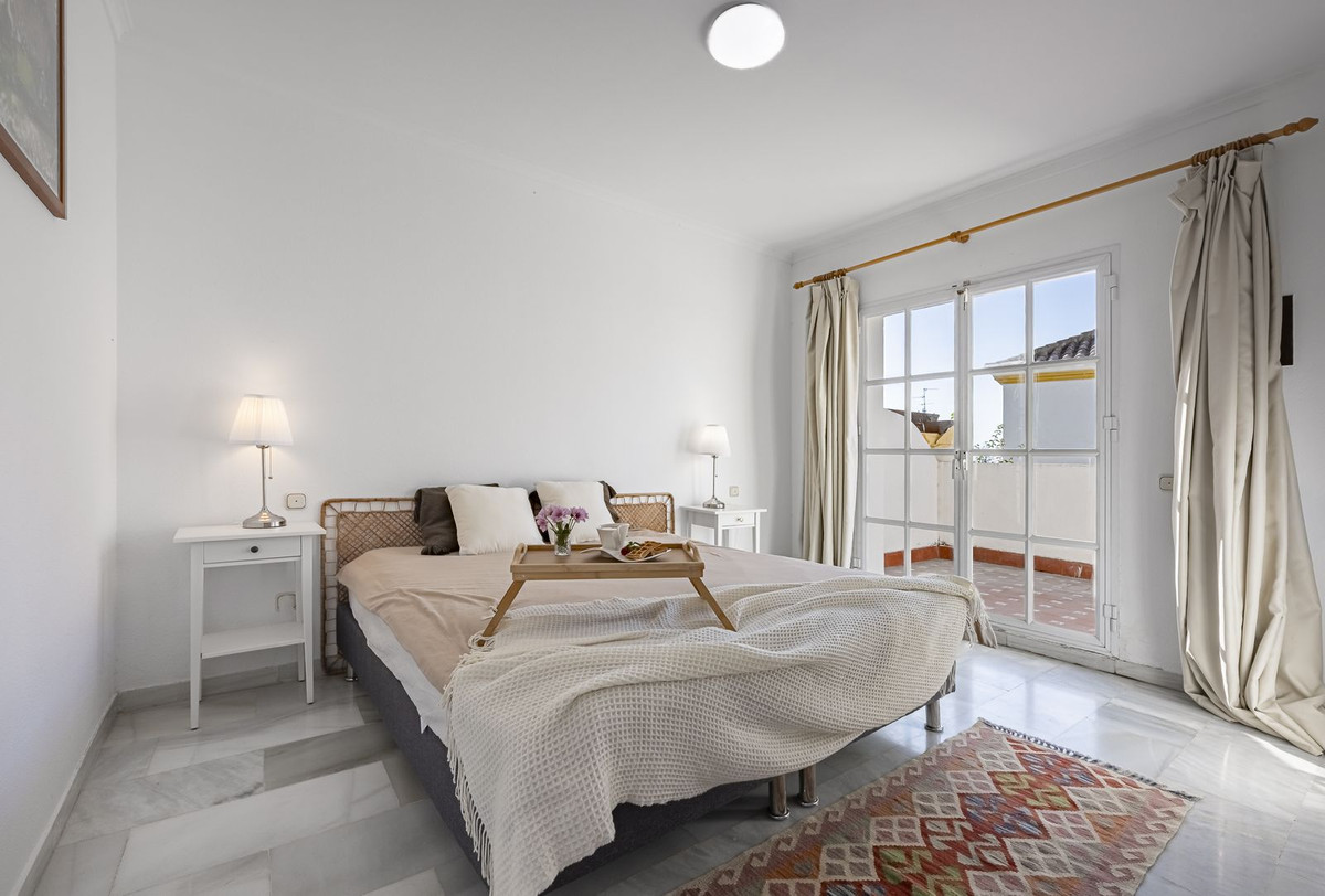 Te koop Herenhuis Costa Del Sol Estepona € 520.000,-