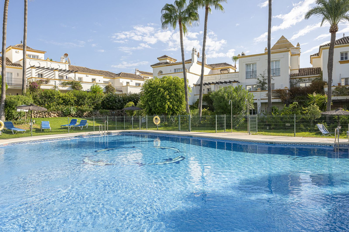 Te koop Herenhuis Costa Del Sol Estepona € 520.000,-