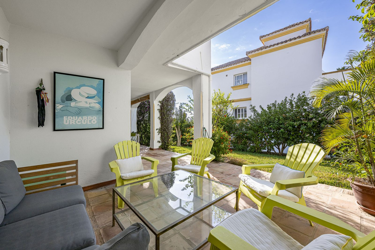 Te koop Herenhuis Costa Del Sol Estepona € 520.000,-