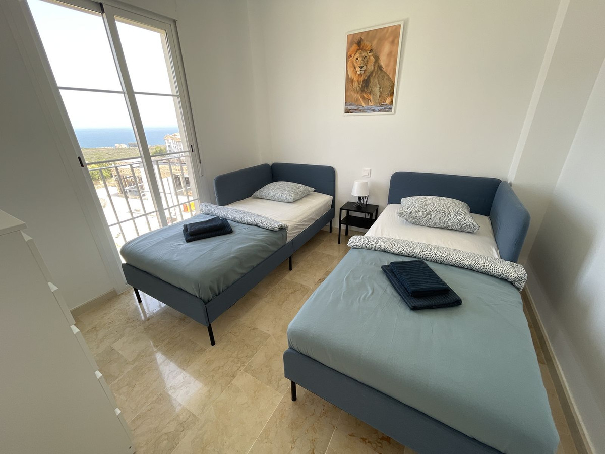 Te koop Middle Floor Apartment Costa Del Sol Manilva € 260.000,-