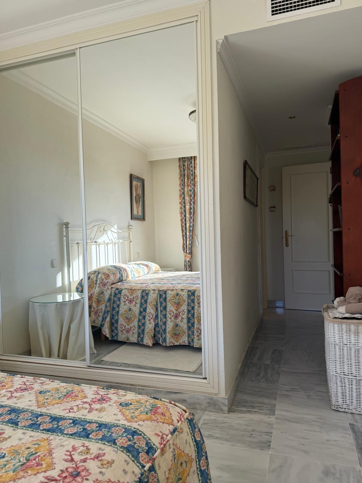 Te koop Middle Floor Apartment Costa Del Sol Marbella € 485.000,-