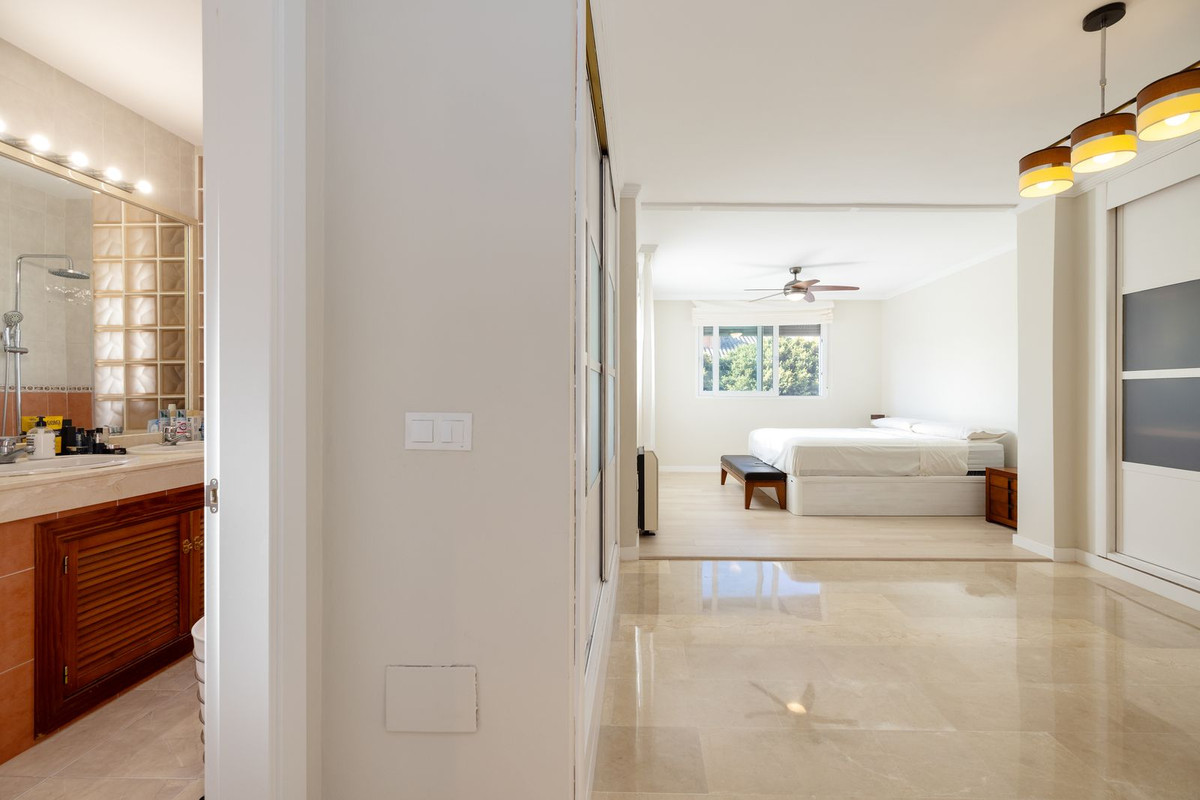 Te koop Half vrijstaand huis Costa Del Sol Torremolinos € 975.000,-