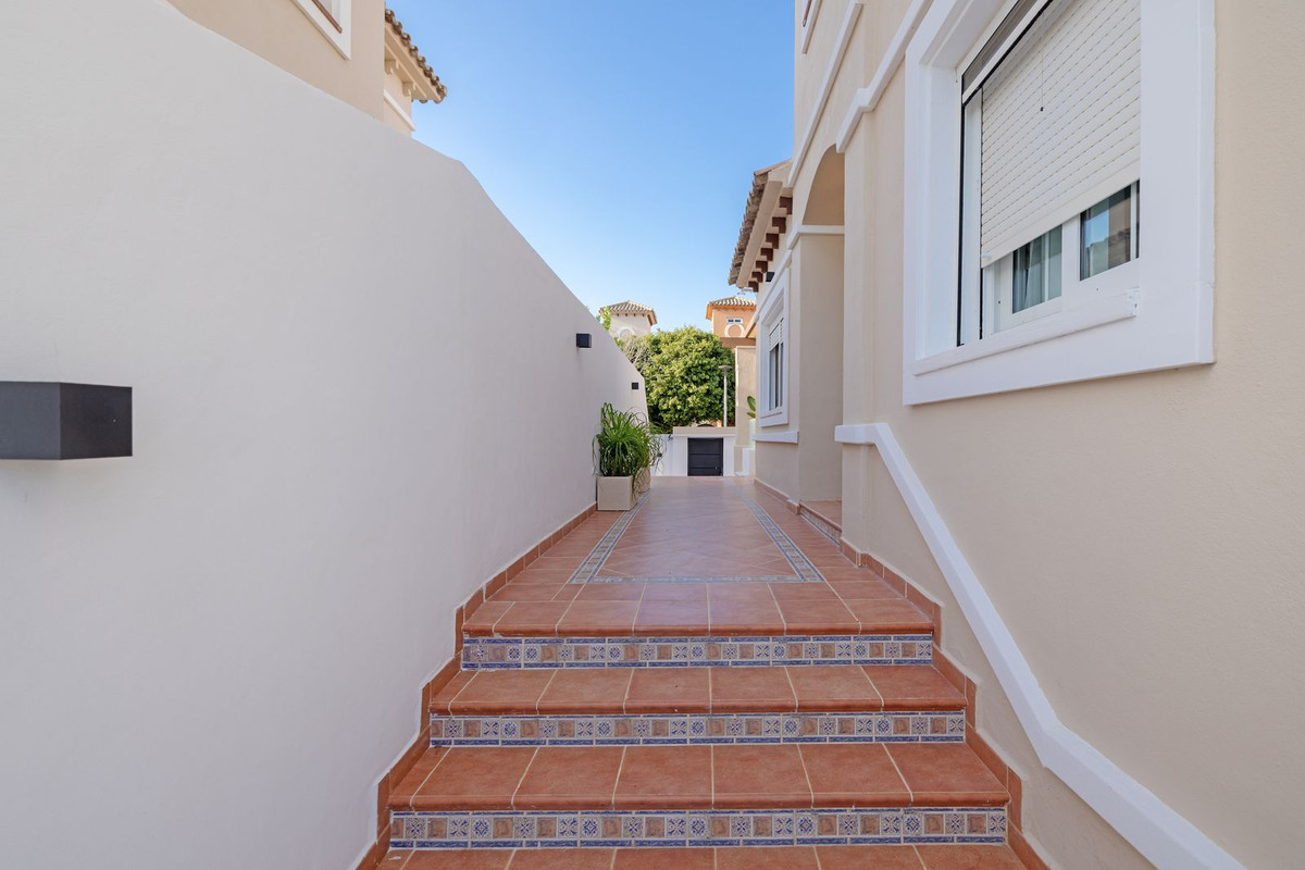 Te koop Half vrijstaand huis Costa Del Sol Torremolinos € 975.000,-