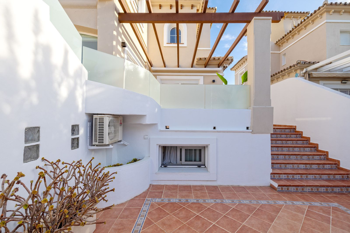 Te koop Half vrijstaand huis Costa Del Sol Torremolinos € 975.000,-