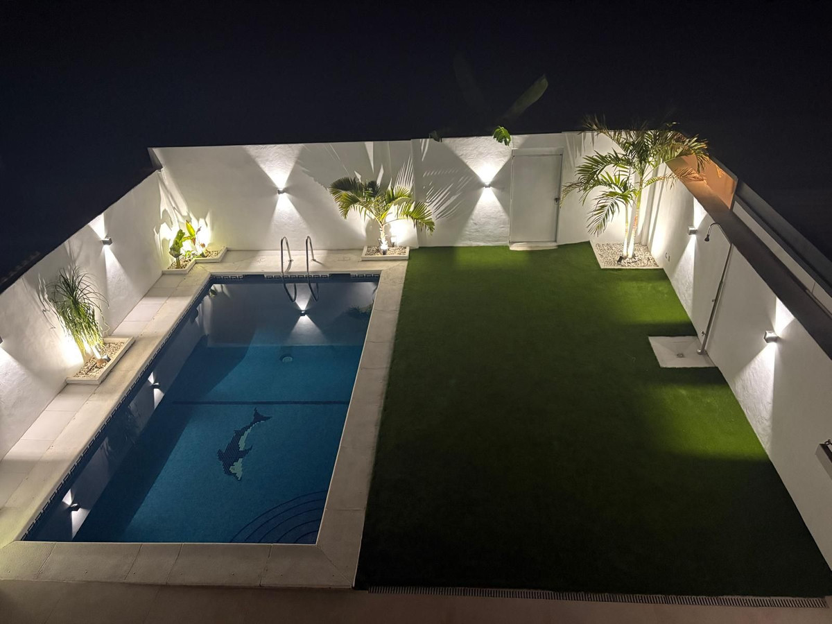 Te koop Half vrijstaand huis Costa Del Sol Torremolinos € 975.000,-