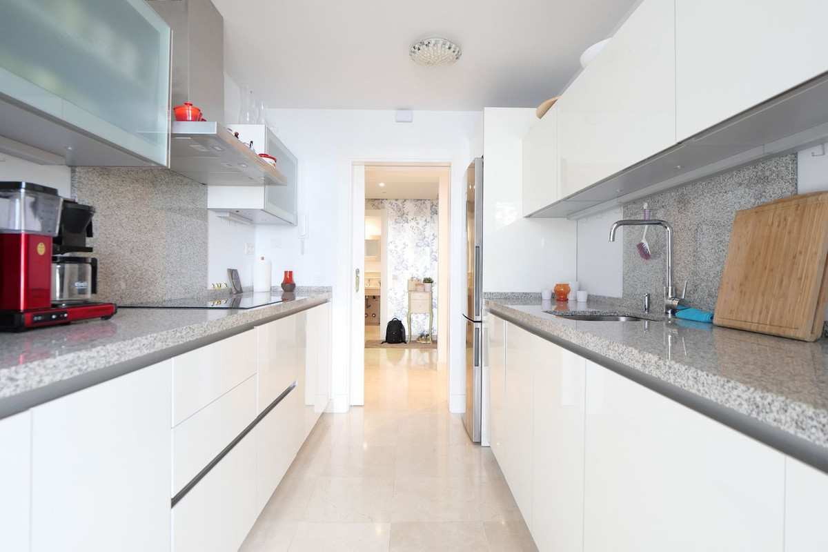 Te koop Gelijkvloers appartement Costa Del Sol Nueva Andalucía € 619.000,-