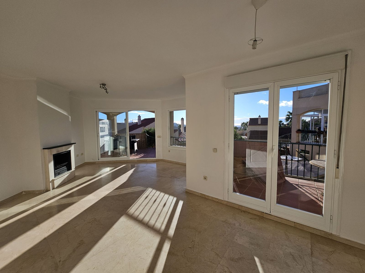 Te koop Half vrijstaand huis Costa Del Sol Riviera Del Sol € 395.000,-