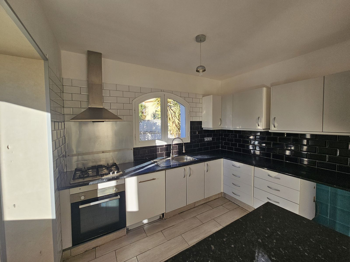 Te koop Half vrijstaand huis Costa Del Sol Riviera Del Sol € 395.000,-