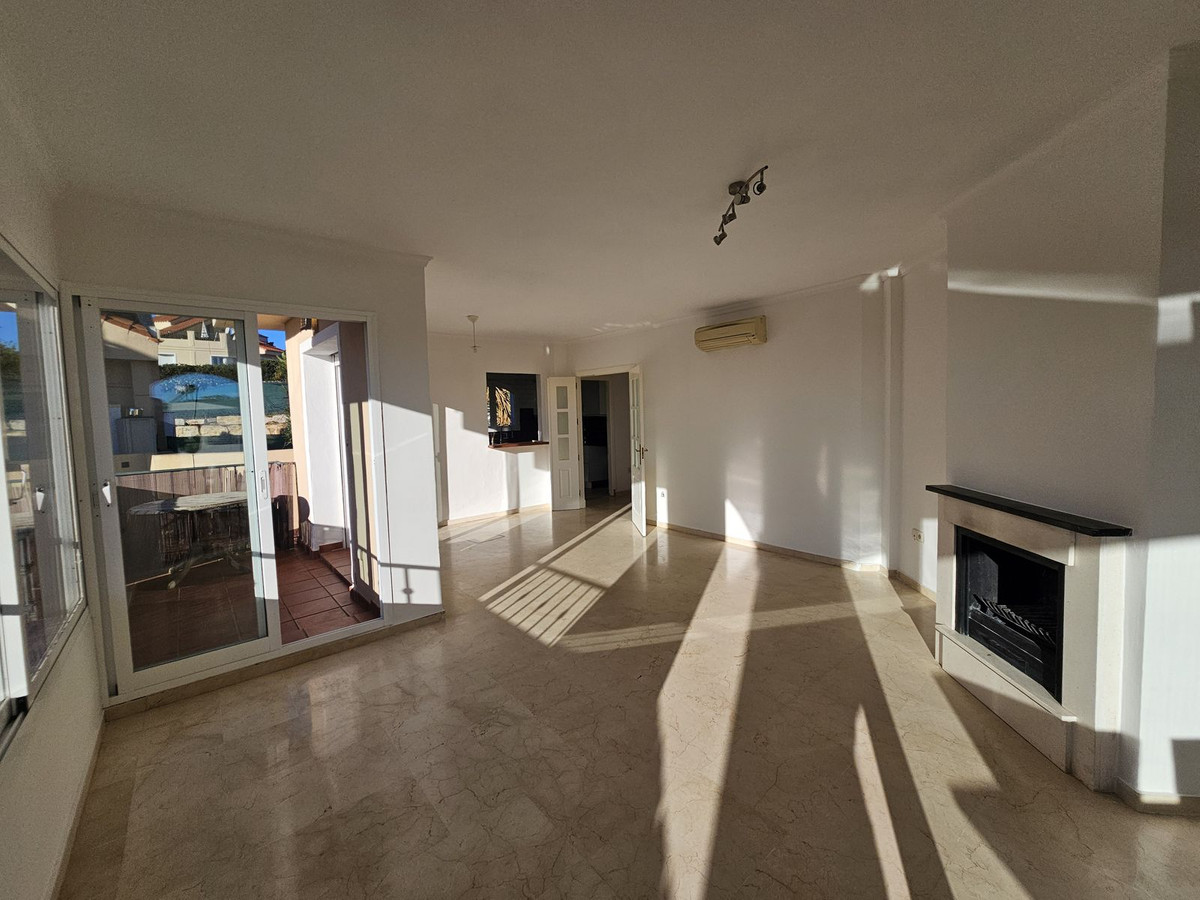 Te koop Half vrijstaand huis Costa Del Sol Riviera Del Sol € 395.000,-