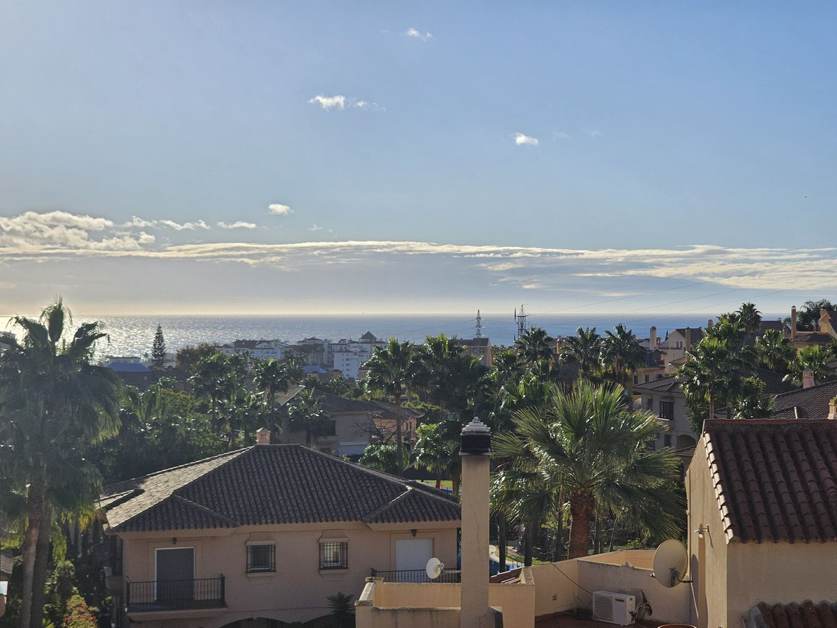 Te koop Half vrijstaand huis Costa Del Sol Riviera Del Sol € 395.000,-