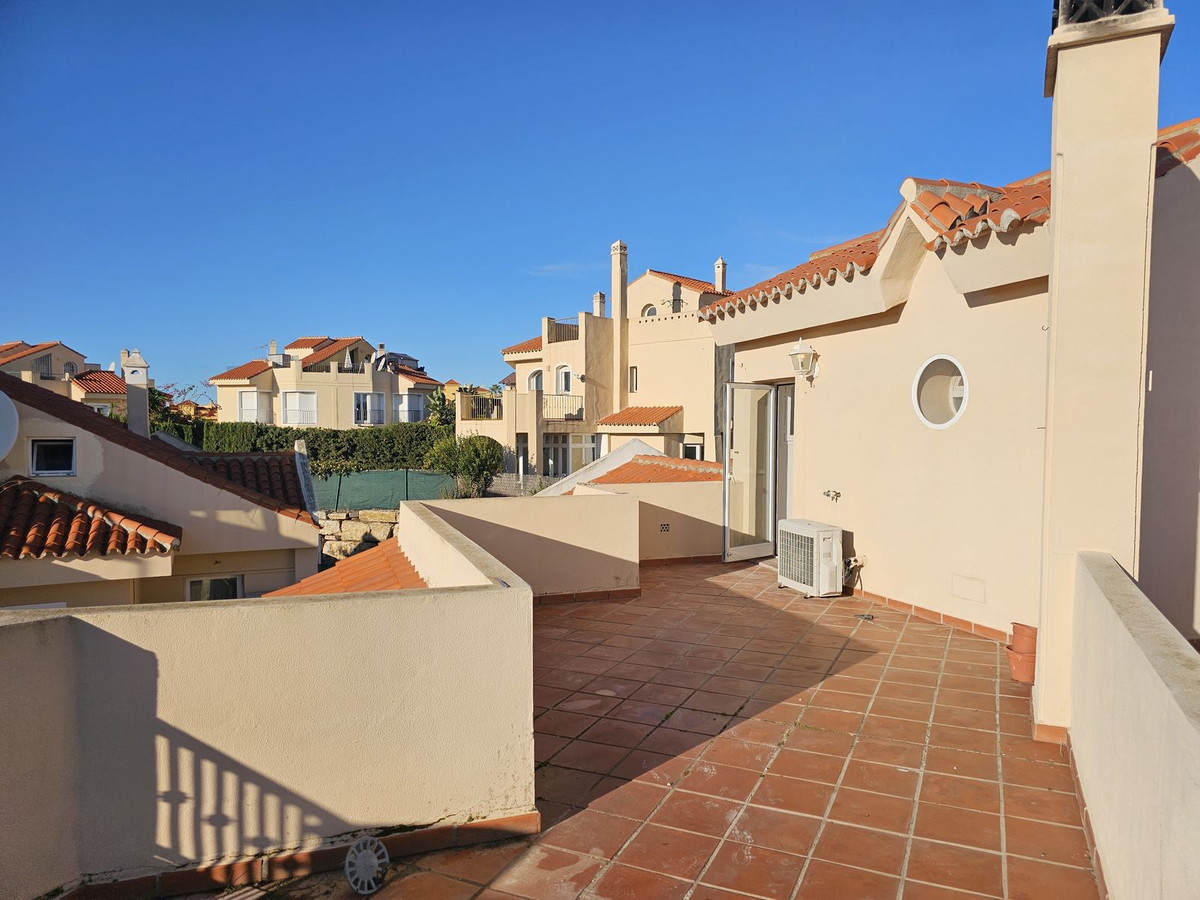 Te koop Half vrijstaand huis Costa Del Sol Riviera Del Sol € 395.000,-